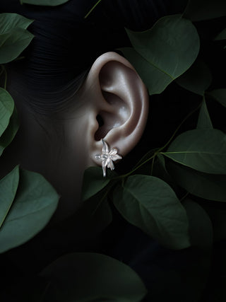 flower stud earrings