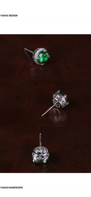emerald stud earrings