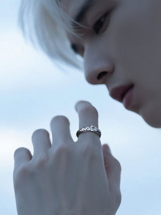 eva longinus ring