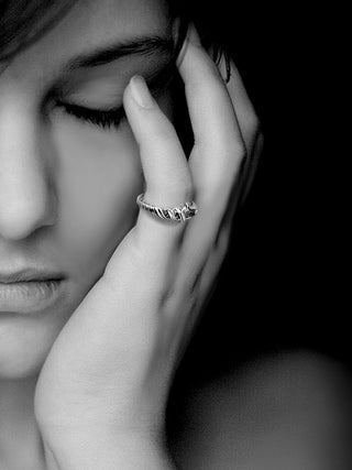 eva longinus ring