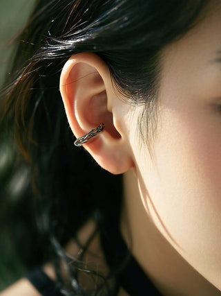 vintage thorns earrings