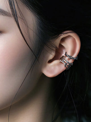 vintage thorns earrings