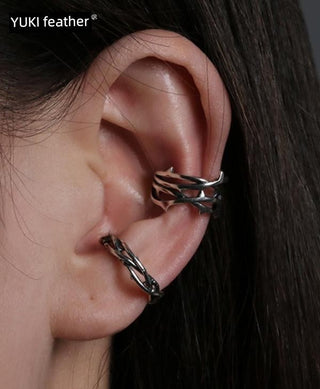 vintage thorns earrings