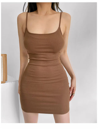 U-collar spaghetti dress