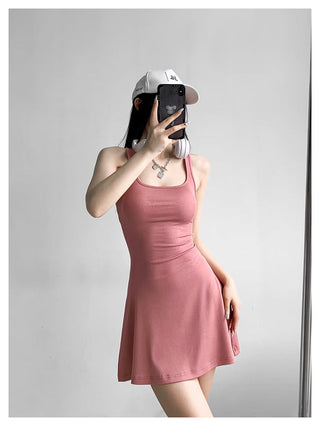 Backless knit skirt