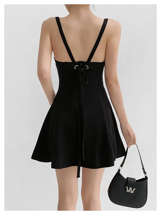 Square suspender skirt
