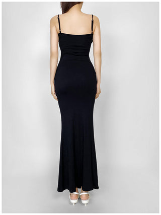 Low-cut lace dress