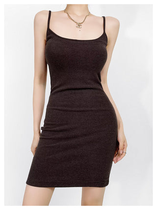 Sheath suspender skirt