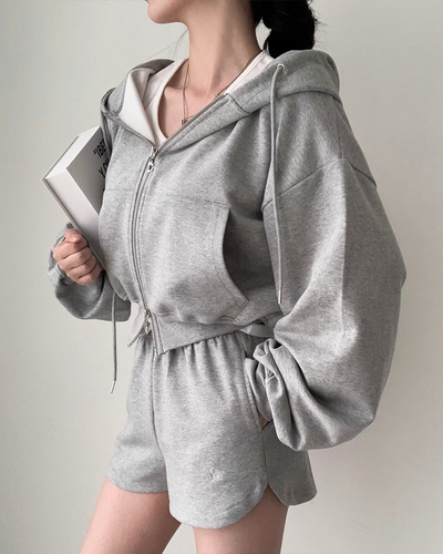 COMFORT ZIP-UP HOODIE