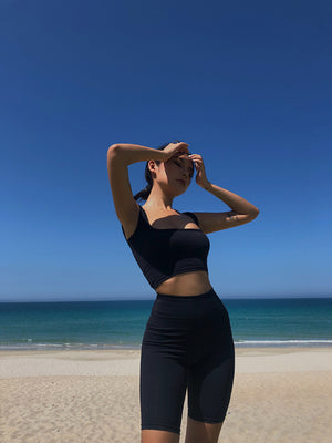 W / Biker Shorts