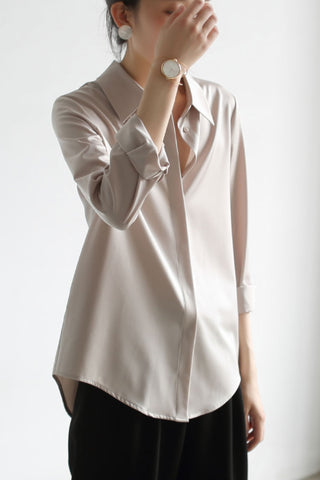 Solid Long sleeve satin shirt