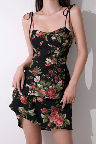French retro V-neck flower print suspender dress