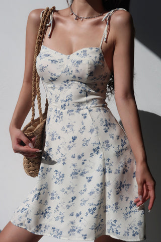 French Retro V-neck Suspender Short Skirt Dress