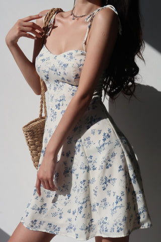 French Retro V-neck Suspender Short Skirt Dress