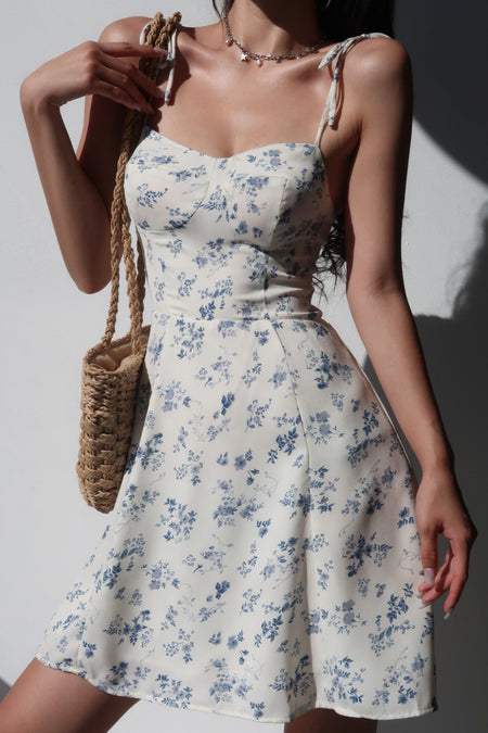 French Retro V-neck Suspender Short Skirt Dress