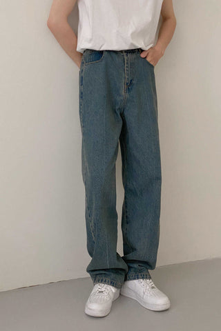Straight Loose fit washed jeans