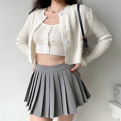 two piece suspenders + twist knitted cardigan