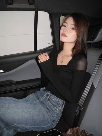 twisted knitted long sleeve top