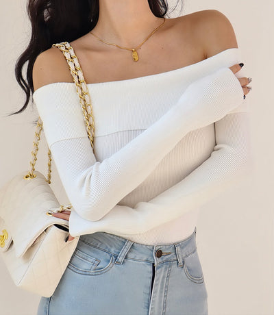 off-shoulder knitted long sleeve top